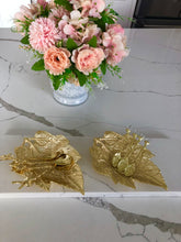 Load image into Gallery viewer, Set of 2 Gold Leaves
