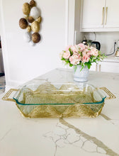 Load image into Gallery viewer, Rectangular Gold Handled Pyrex Holder
